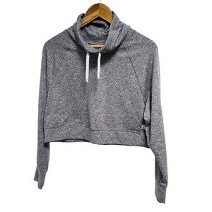 Vuori Halo Crop Funnel Neck